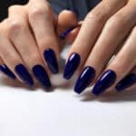Faux ongles bleu foncé