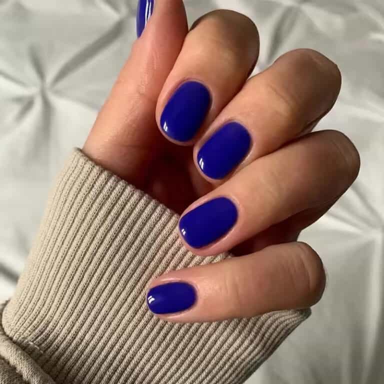 Faux ongles bleu roi