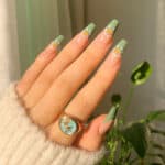 faux ongles couleur pastel