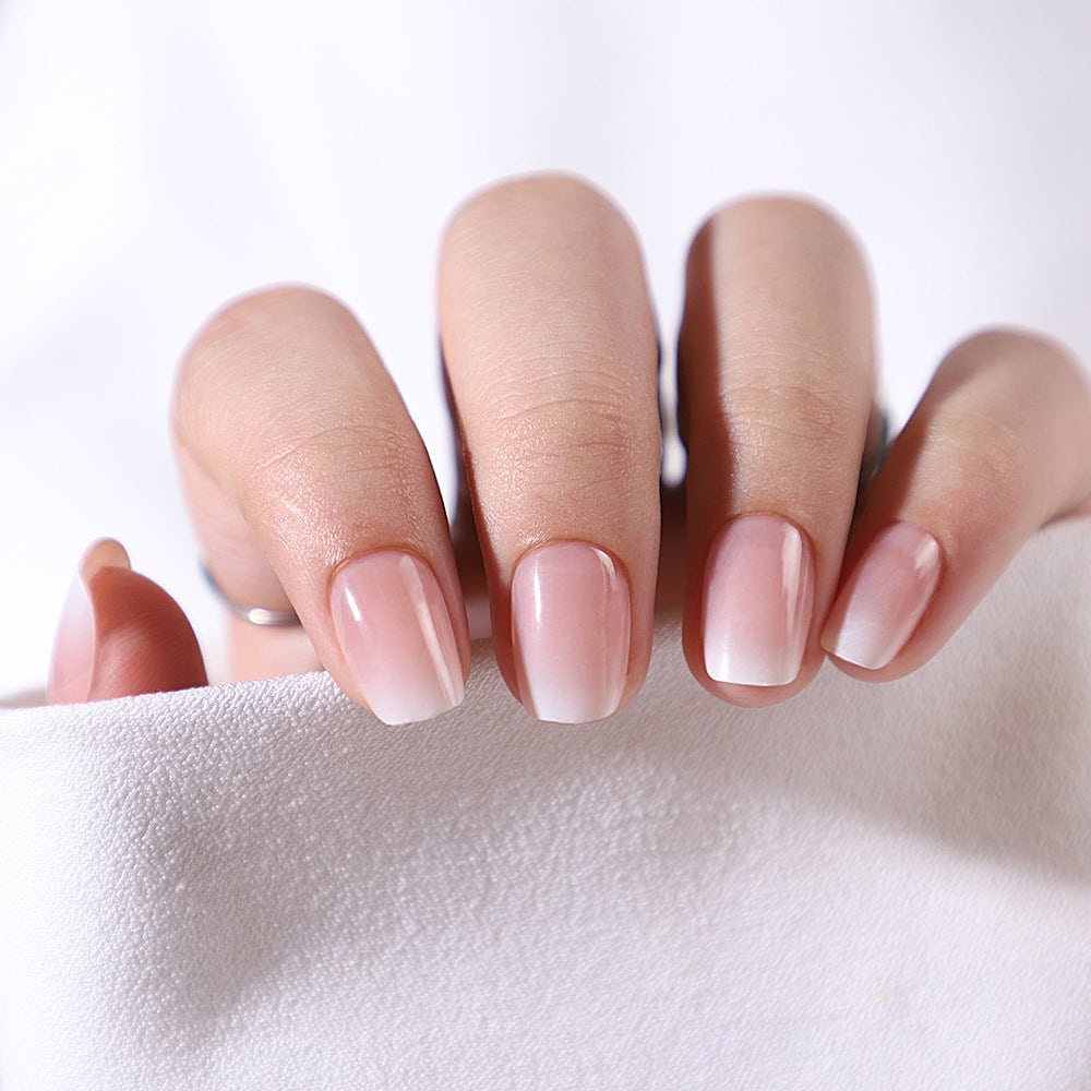 Faux ongles dégradé blanc