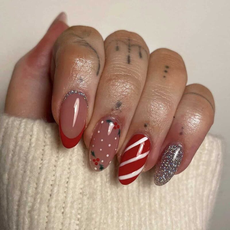 Faux ongles noël rouge et argent
