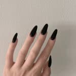 Faux ongles couleur noir