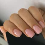 Faux ongles rose clair