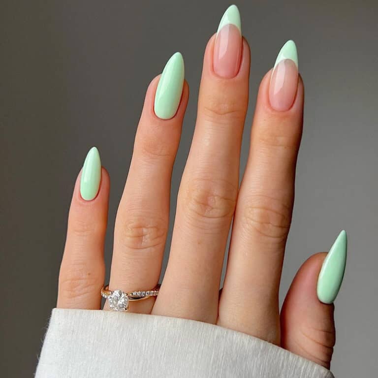 Faux ongles vert pastel